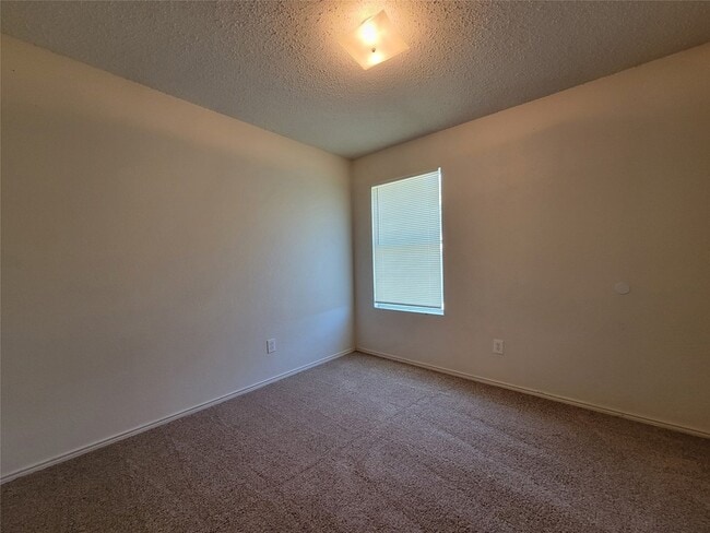 Building Photo - 1815 Brookwood Dr