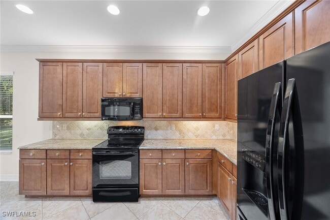 Building Photo - 6542 Marbella Dr