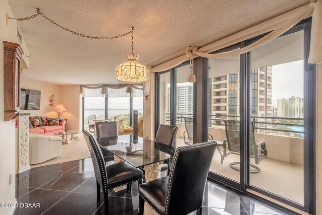 Building Photo - 1 Oceans West Blvd