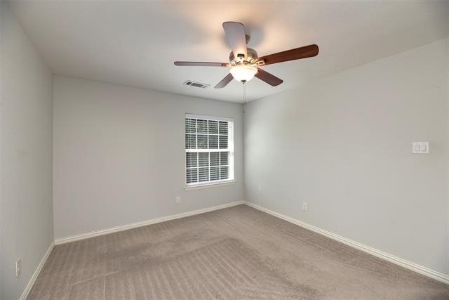 Building Photo - 831 Summercreek Dr