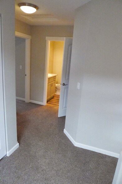 Hall with linen closet - 1136 R St
