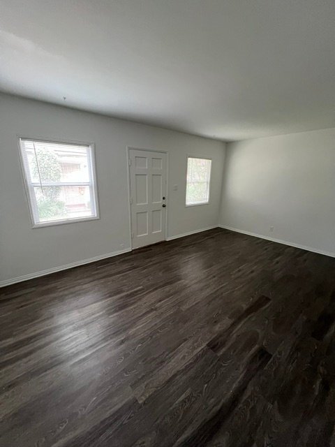 Building Photo - 814 S Verdugo Rd