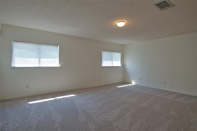 Building Photo - 1107 Thorn Creek Pl
