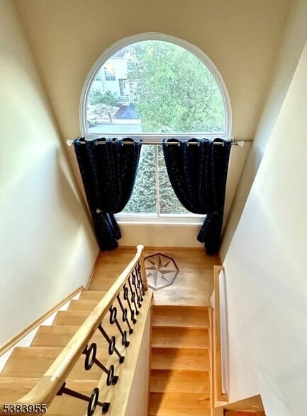 Building Photo - 27 Kingfisher Ct