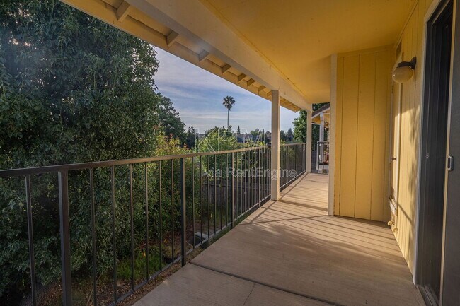 Building Photo - 1311 W Century Blvd
