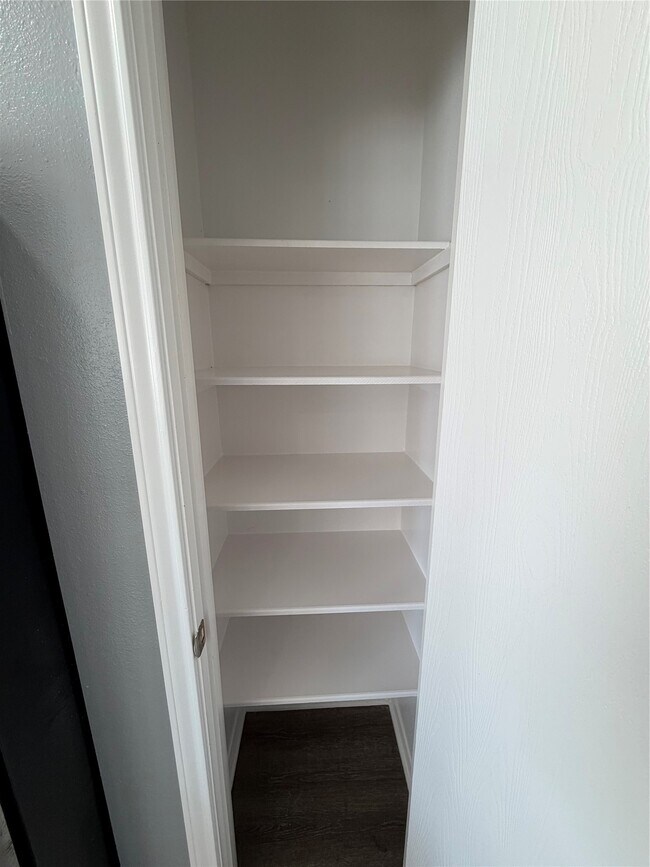 Building Photo - 4623 Mi Castillo Ct