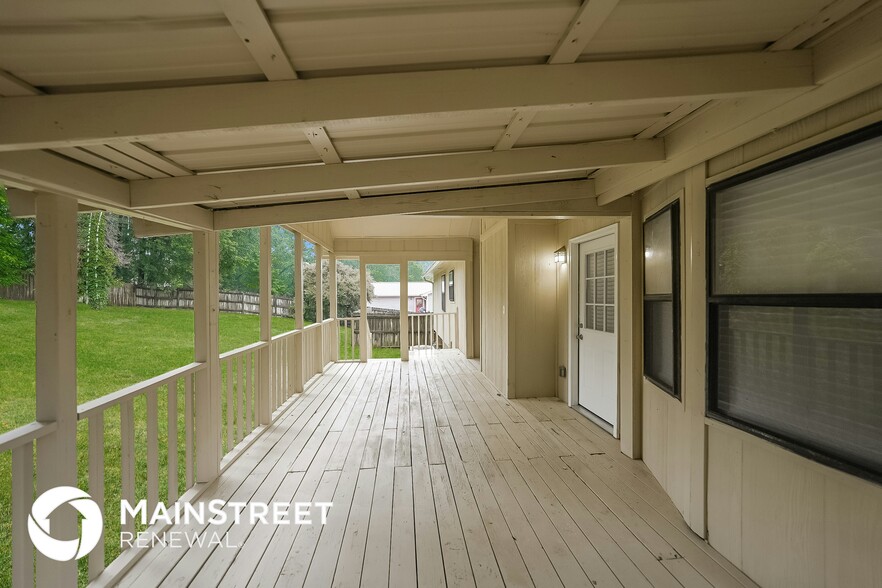 Building Photo - 2520 Beechwood Trail