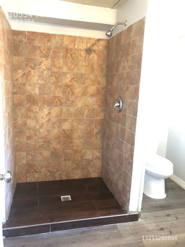 Building Photo - 10534 Marina Way