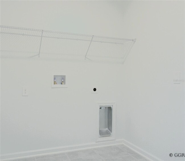 Building Photo - 4975 Worchester Dr