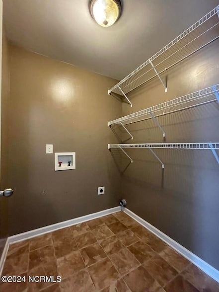 Building Photo - 143 Apache Trail