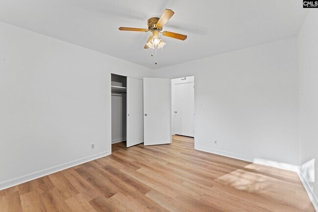 Building Photo - 1115 Gardendale Dr