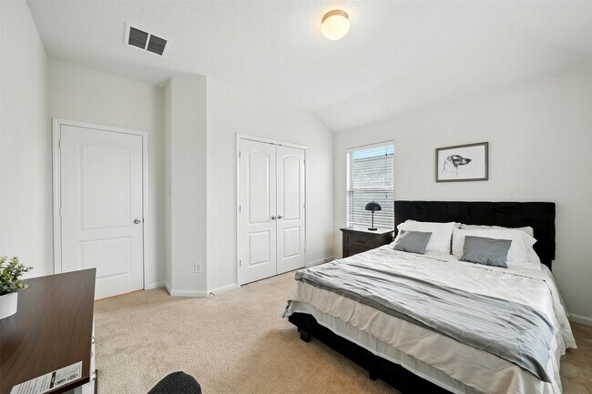 Building Photo - 15410 Rosehill Summit Ln