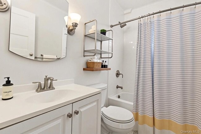 Building Photo - 518 Prospect Ave