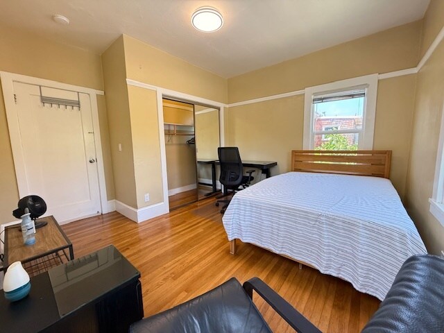 Building Photo - 2615 Regent St