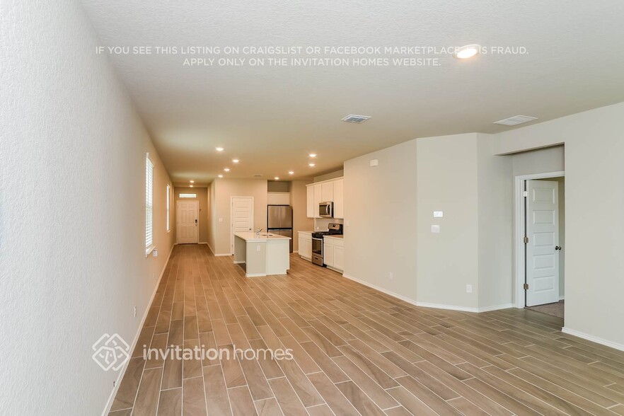 Building Photo - 10526 Briceway Ace