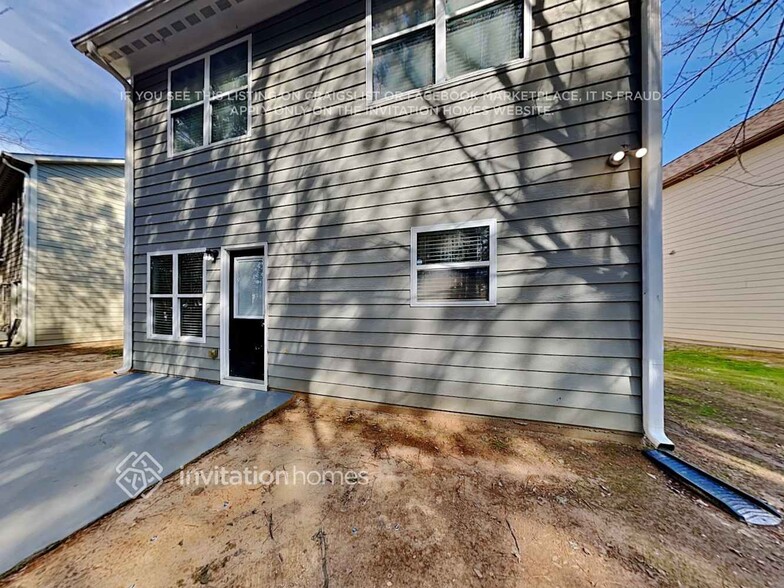 Building Photo - 2440 Arnold Mill Rd NW
