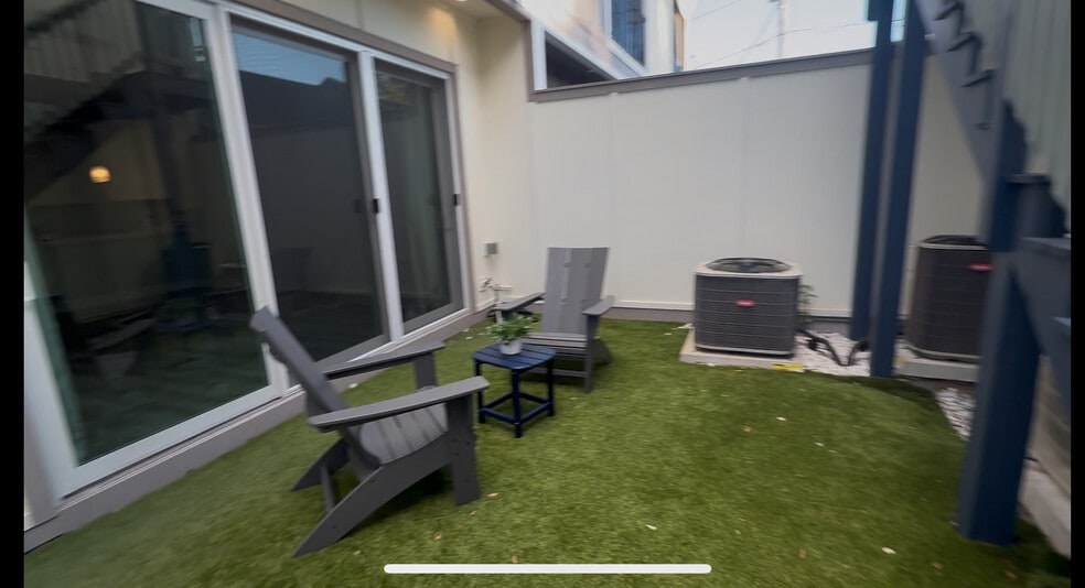 Courtyard between garage and main building - 4114 N Nebraska Ave