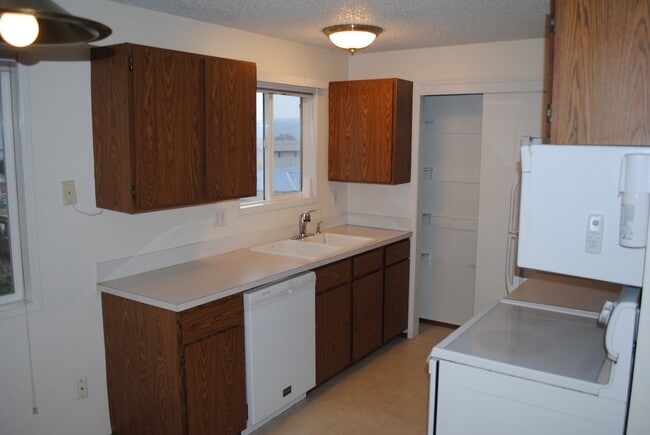 Building Photo - 112 Ridgemont Dr