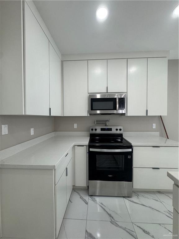 Building Photo - 16 North Ave