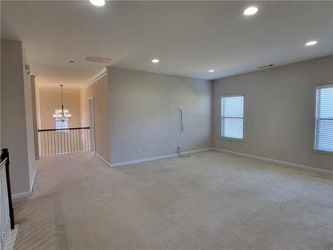 Building Photo - 5295 Rustic Ct