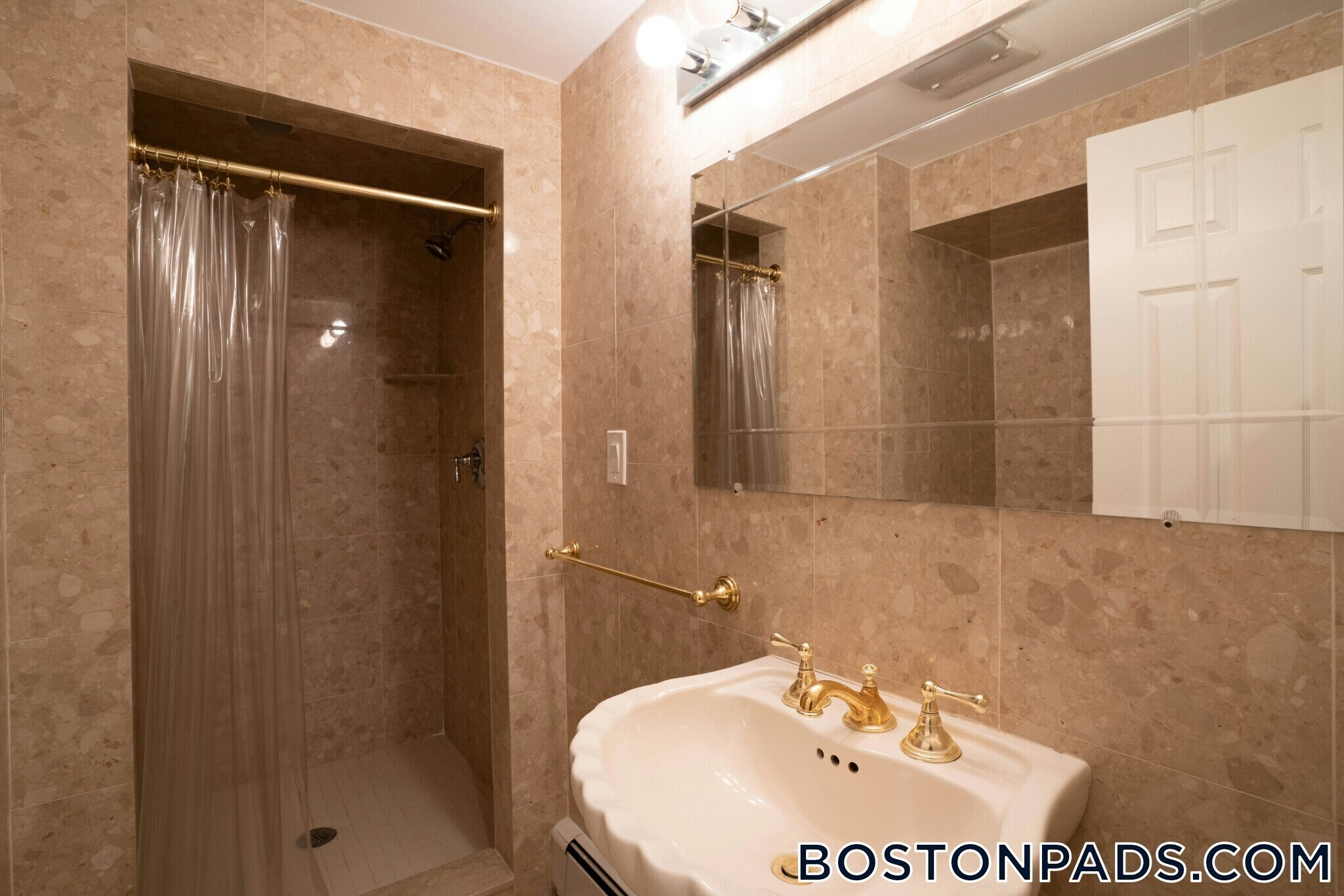 Building Photo - 40 Puddingstone Ln