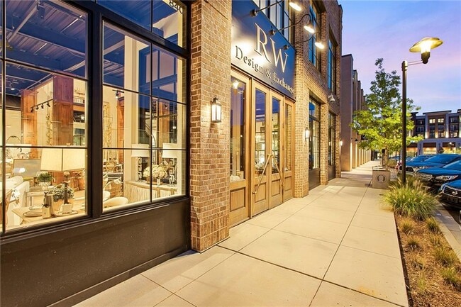 Building Photo - 6715 Halcyon Way