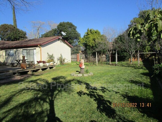 Building Photo - 3203 Niagara Way