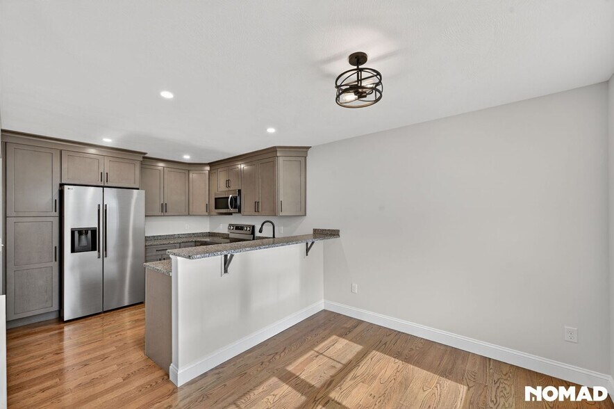 Building Photo - 7A Mustang Dr