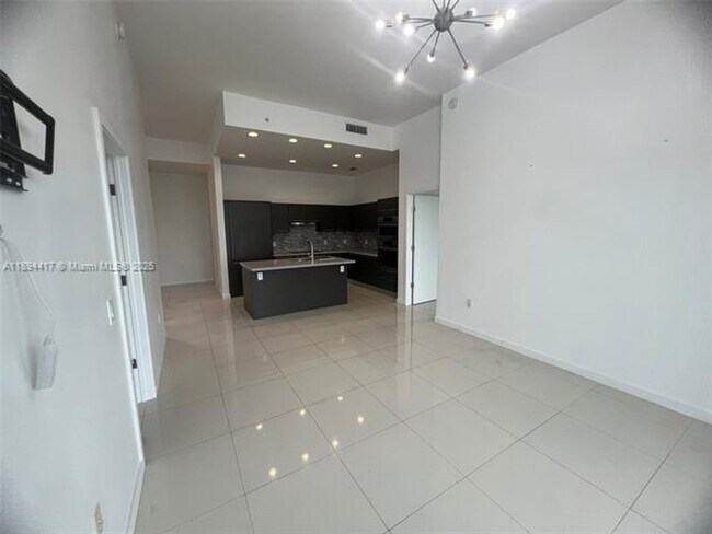 Building Photo - 7661 NW 107th Ave