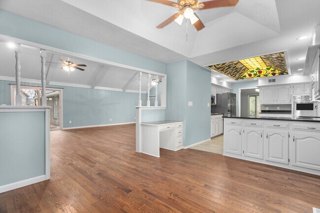 Building Photo - 4612 NW Bramble Trail