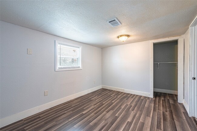 Building Photo - 1210 56th St