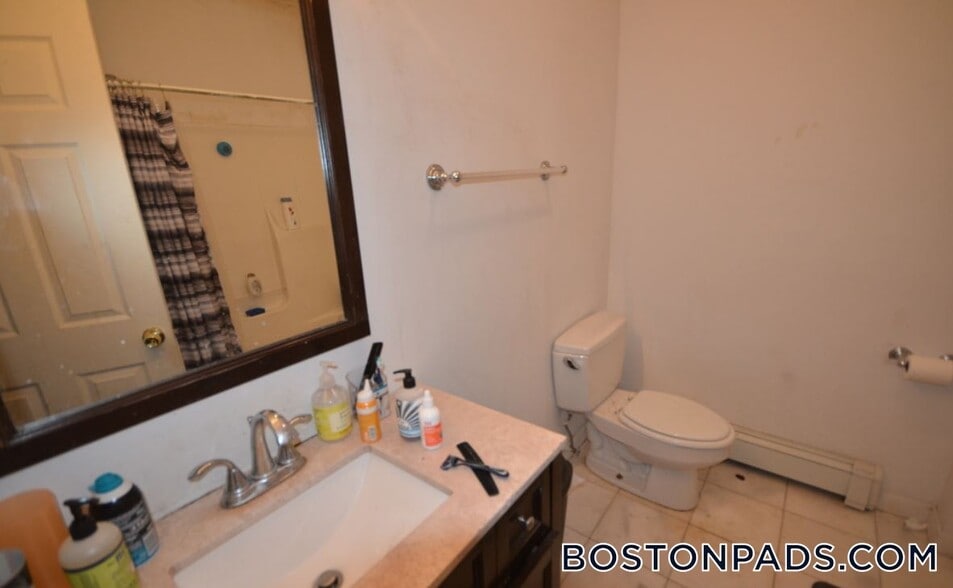 Building Photo - 486 Massachusetts Ave