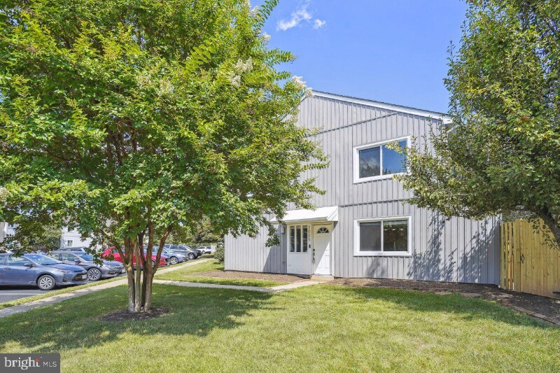 Primary Photo - 1009 Saber Ln