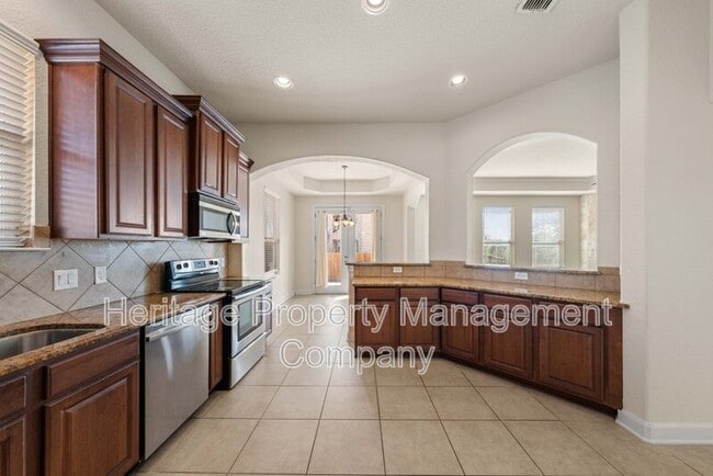 Building Photo - 11230 Begonia rock