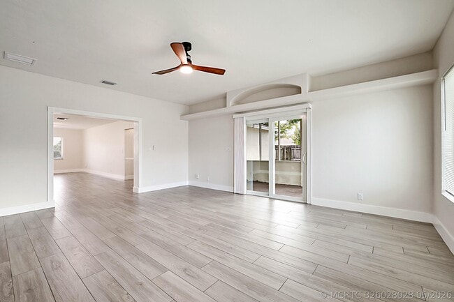 Building Photo - 9593 Richmond Cir
