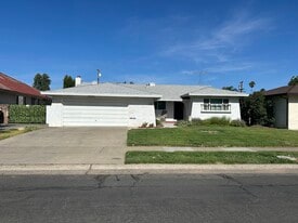 Building Photo - 4033 71st St