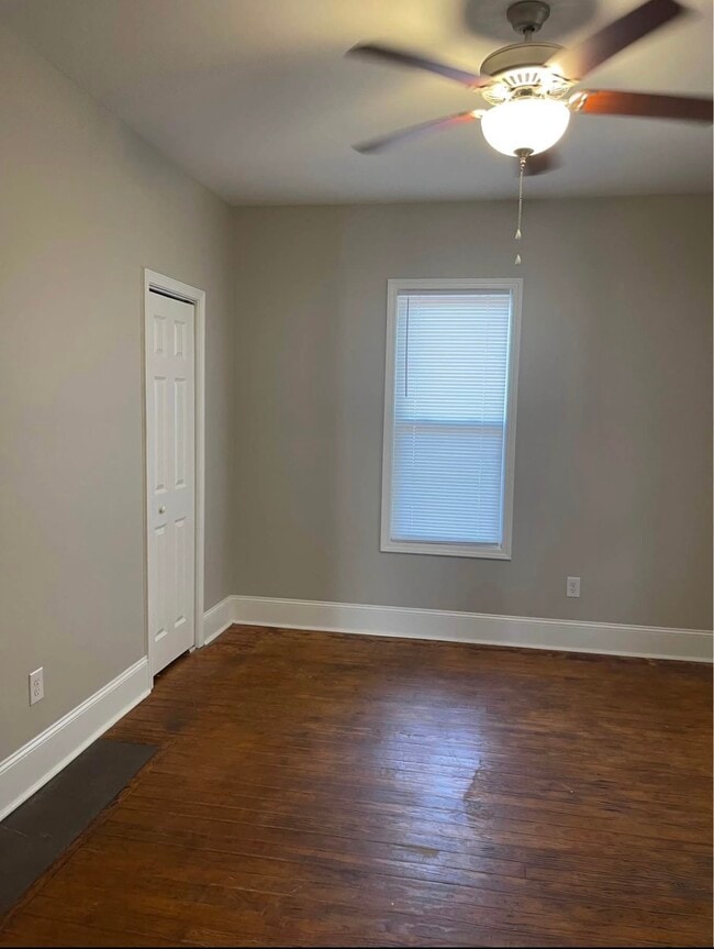 Building Photo - 1717 Campbell St