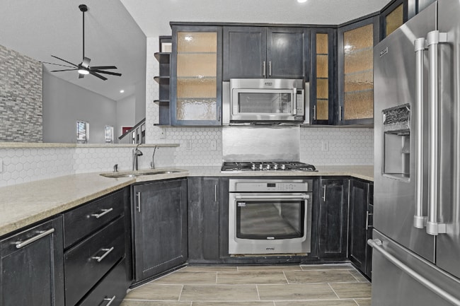 Building Photo - 14032 Tierra Vergel Dr