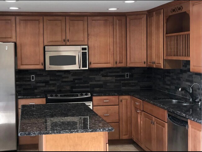 Building Photo - 9196 N 103rd Pl