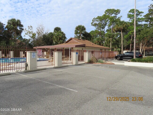 Building Photo - 4211 New Haven Ct