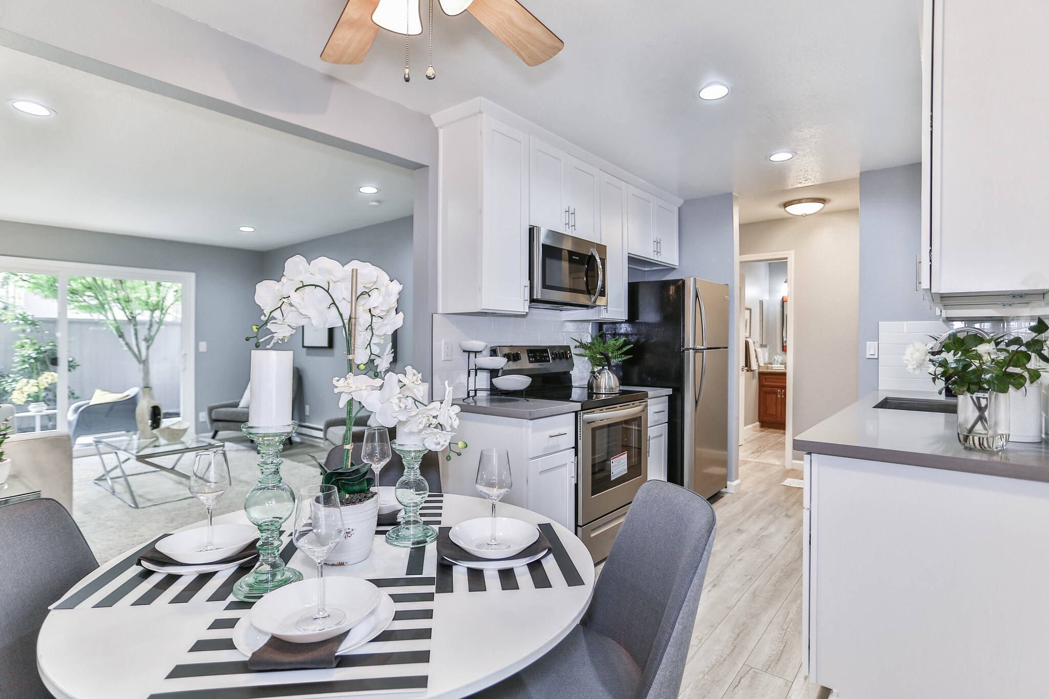 Eating Area - 47112 Warm Springs Blvd