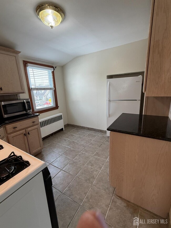 Building Photo - 20 Broadway