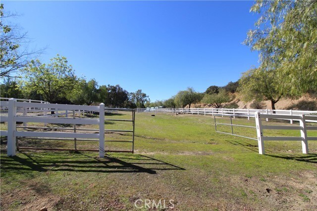 Building Photo - 18797 Vista De Montanas