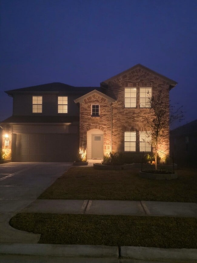 Building Photo - 4323 Camden Lakes St