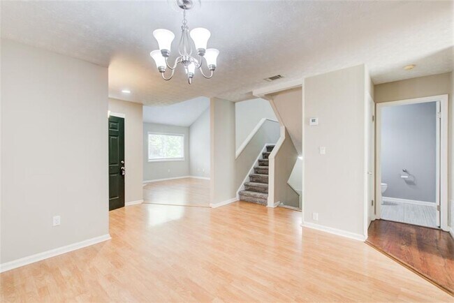 Building Photo - 1301 Parkaire Crossing