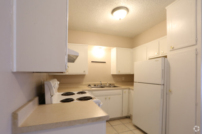 Primary Photo - Liberty Station Apartments