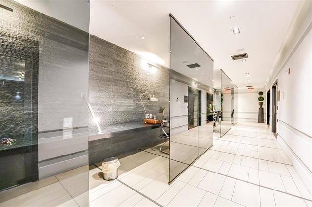 Building Photo - 88 Morgan St