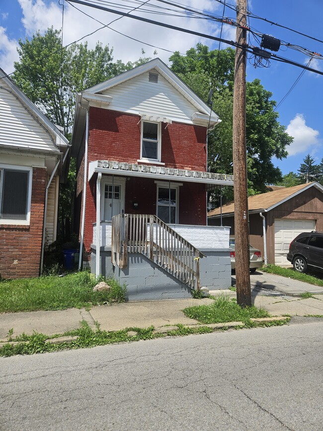 Building Photo - 120 N 6th Ave