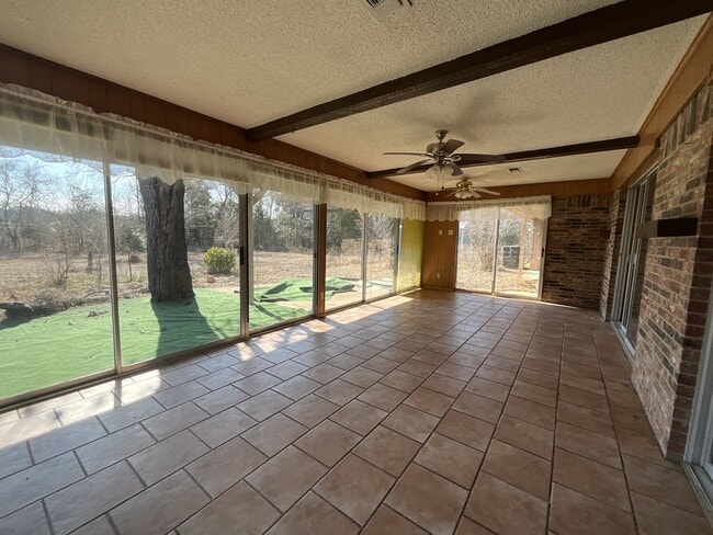 Building Photo - 1631 Co Rd 4413