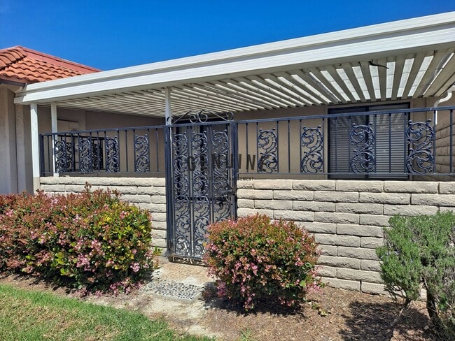 Building Photo - Coming Soon: Charming 2Bd 2Ba Condo in 55+...